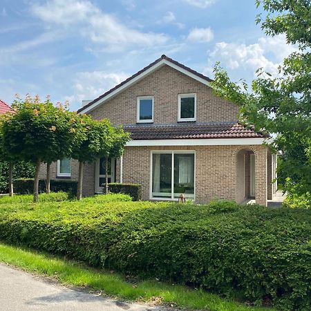 Big Family Villa 12P Big Garden With Bathtub And Jacuzzi Zeewolde Exteriör bild